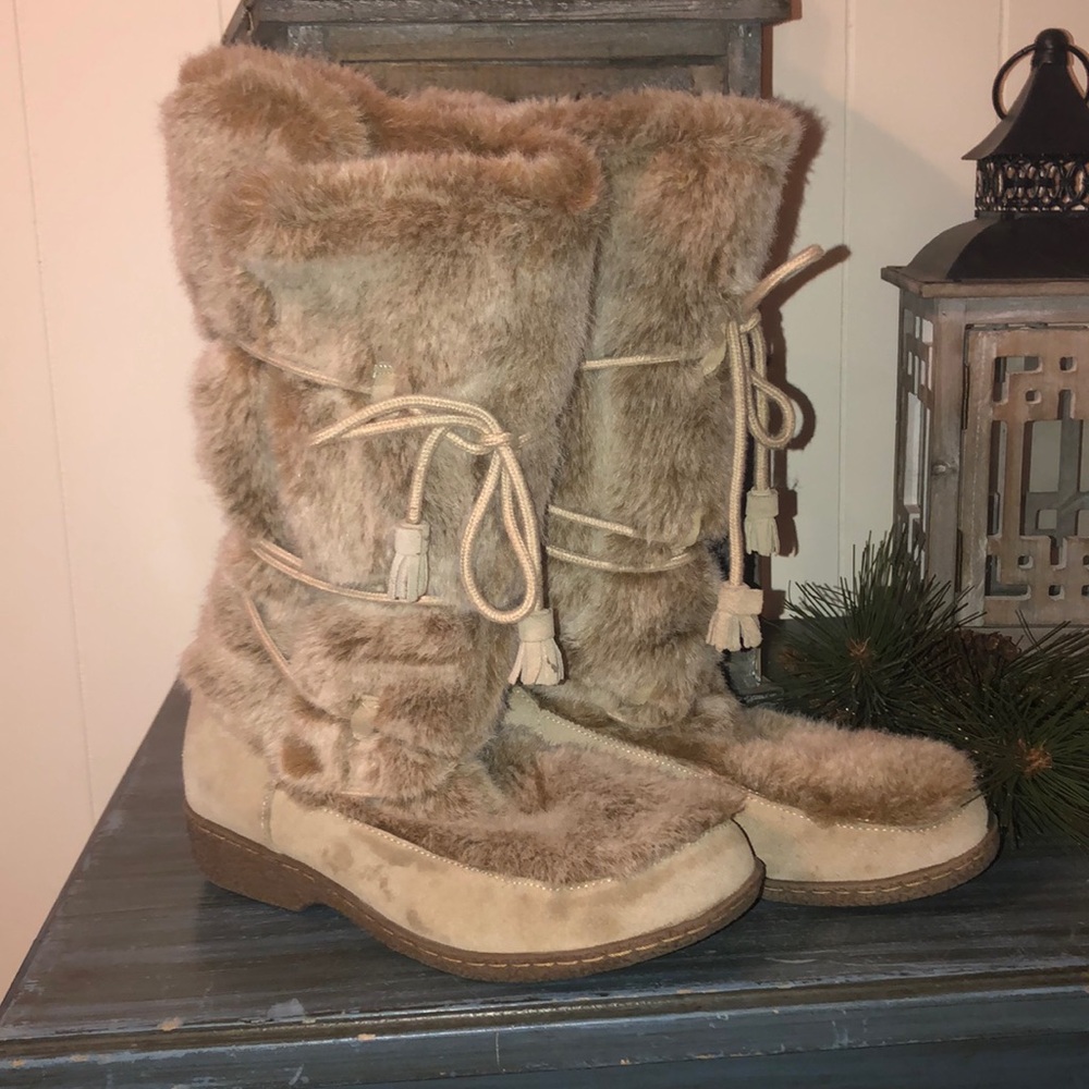 Super cute warm boots